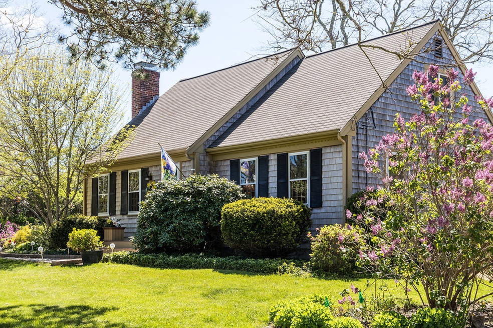 21 Highland Ave, Harwich, MA 02645 - photo 1