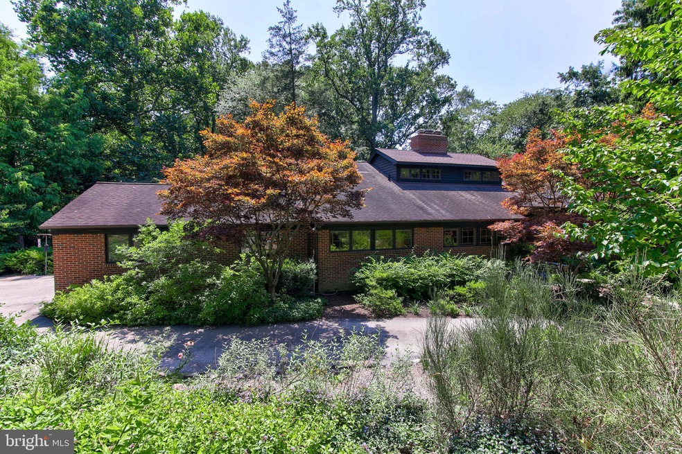 4 Fern Ln, Wallingford, PA 19086 - photo 1