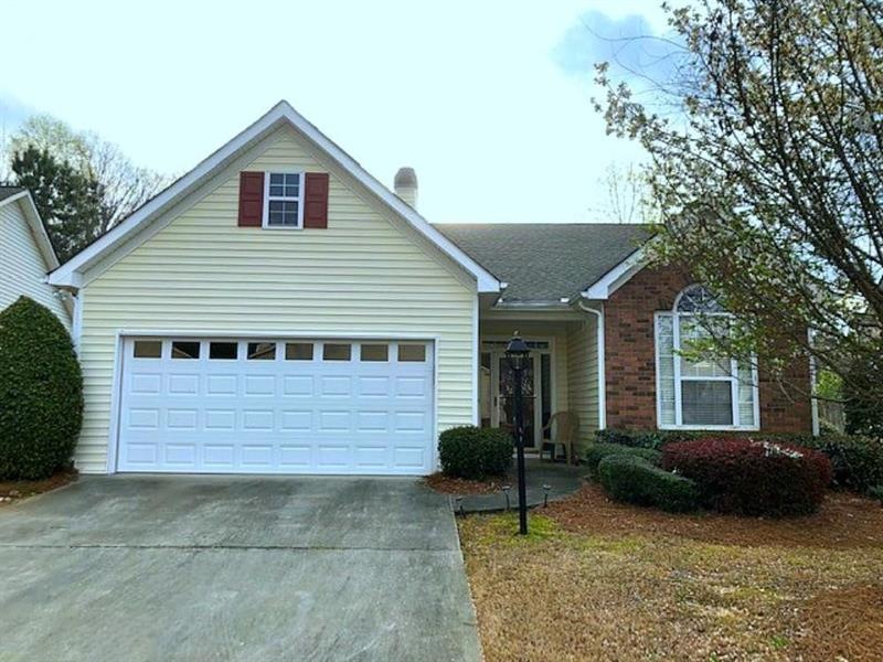 526 Goldfinch Way, Stockbridge, GA 30281 - photo 1