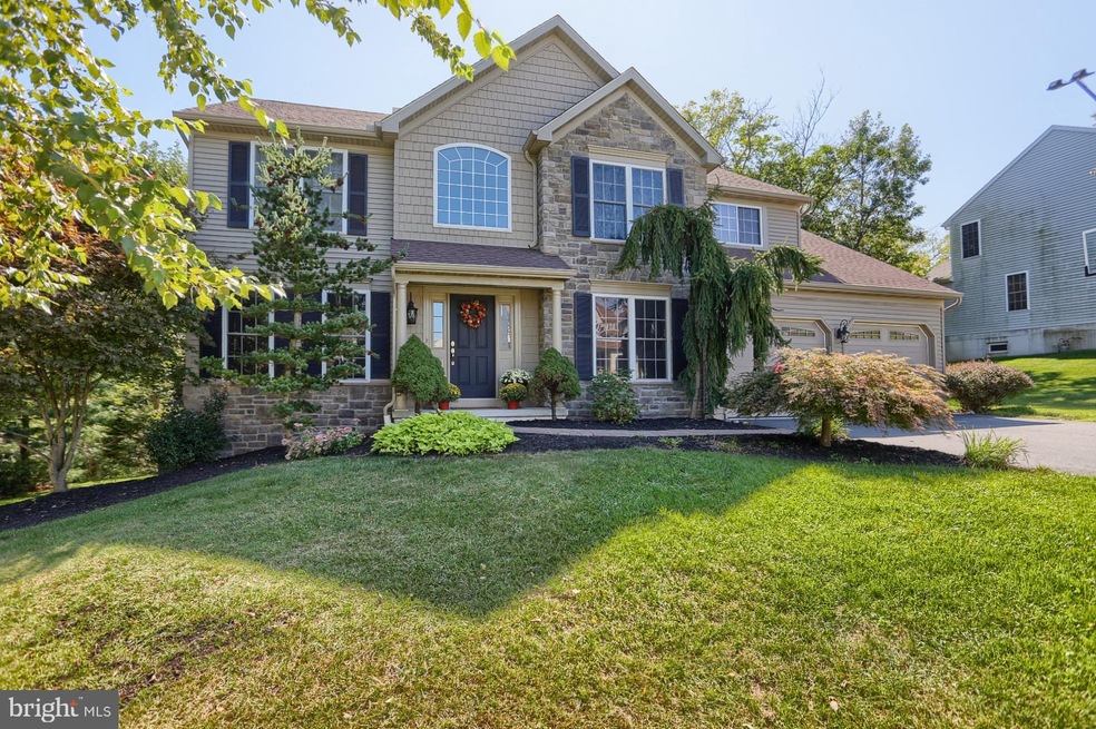 13 Kantner Ln S, Reading, PA 19607 - photo 1