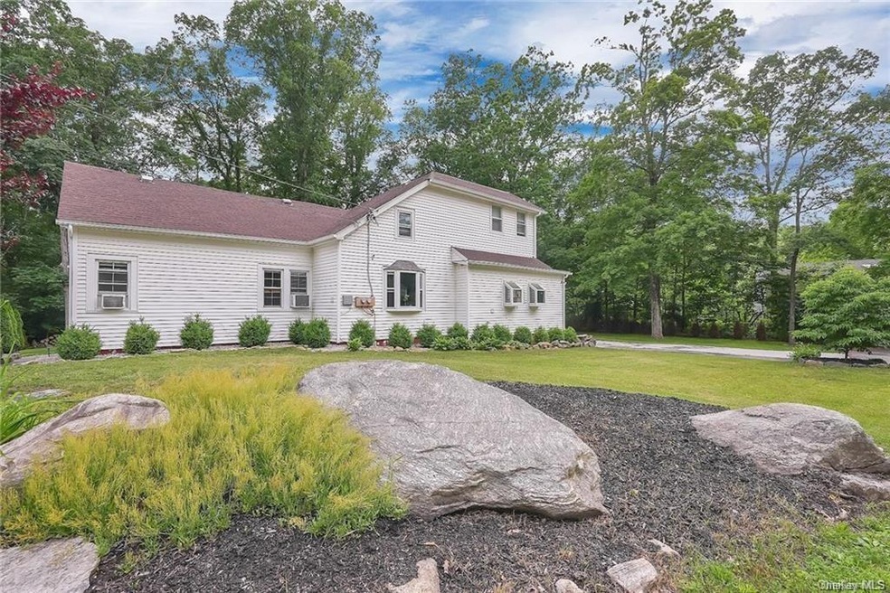 13 Stuyvesant Rd unit A, Carmel, NY 10512 - photo 1