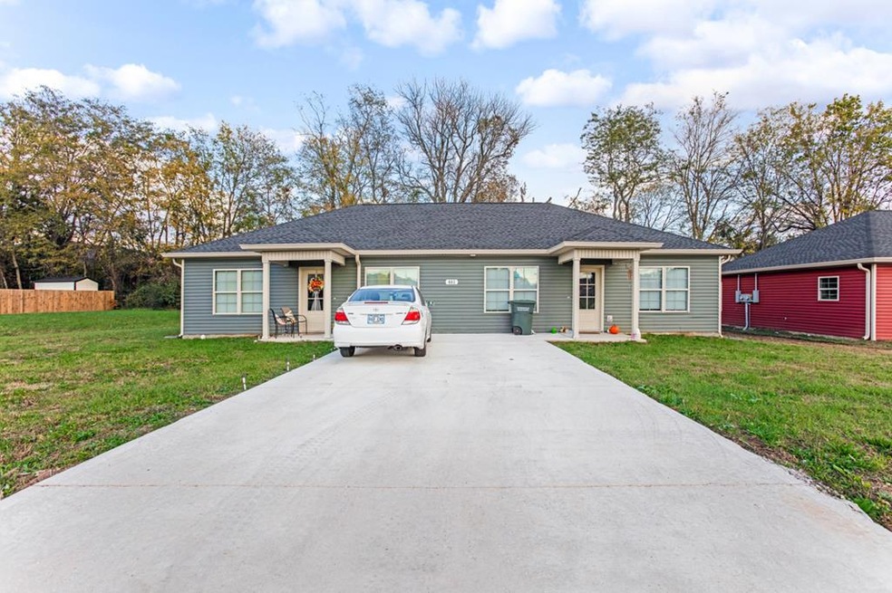 602 Colonette Dr, Hopkinsville, KY 42240 - photo 1