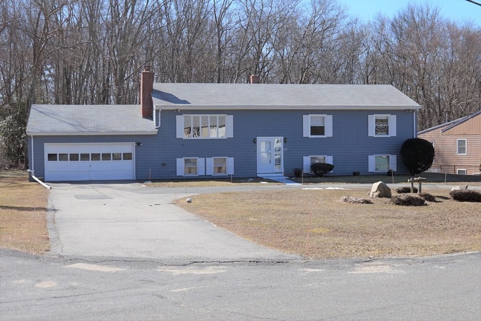 117 Benoit St, Westport, MA 02790 - photo 1