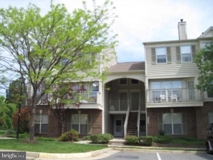 46876 Clarion Terrace unit 200, Sterling, VA 20164 - photo 1
