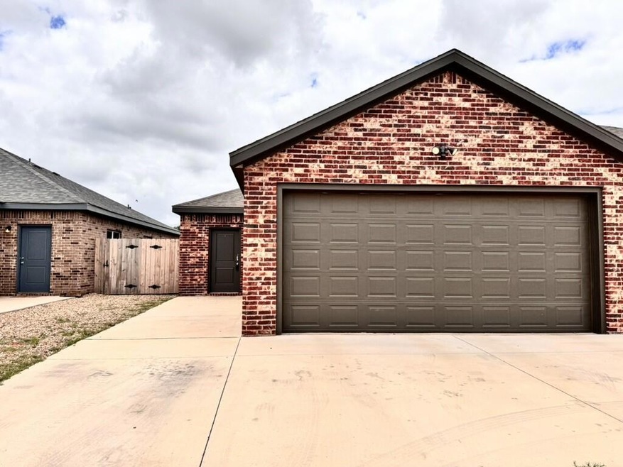 5533 Itasca Unit A front
