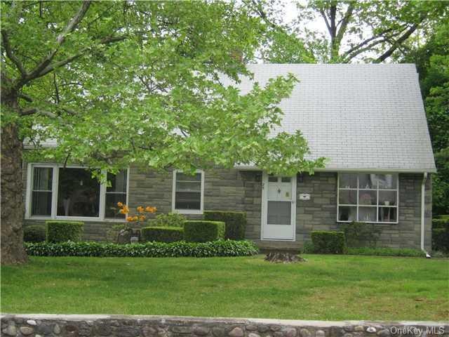 25 Concord Dr, Tappan, NY 10983 - photo 1