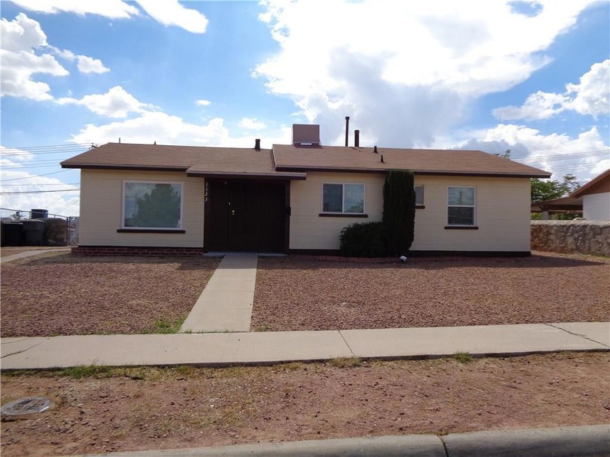 1123 Cuba Dr, El Paso, TX 79915 - photo 1