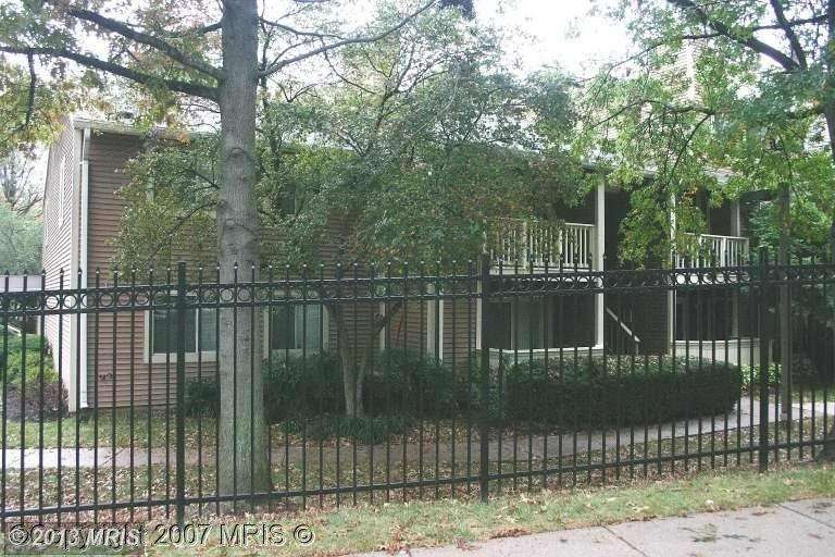 18237 Swiss Cir unit 34, Germantown, MD 20874 - photo 1