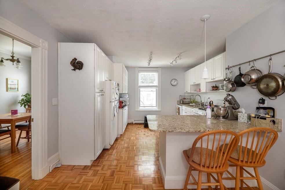 11 Pleasant Ave unit 2, Somerville, MA 02143 - photo 1