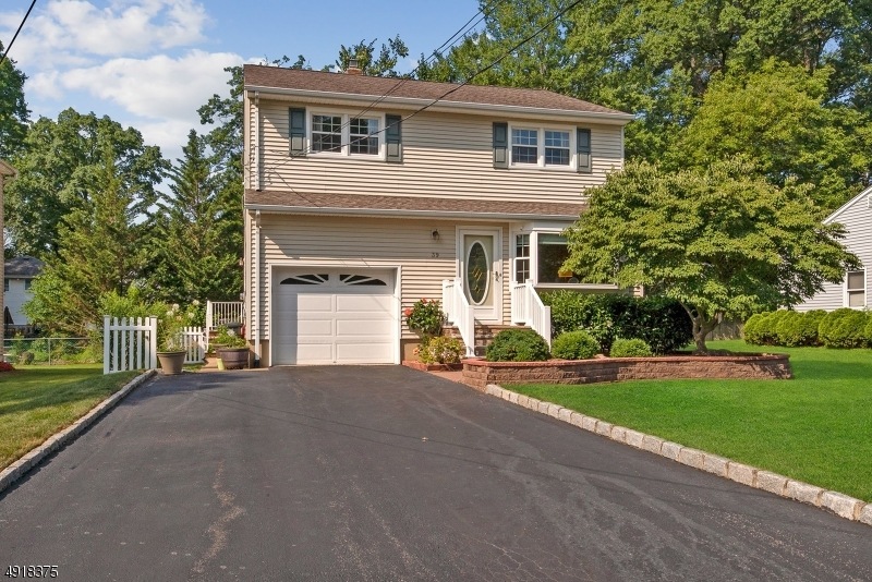 39 Oak Blvd, Cedar Knolls, NJ 07927 - photo 1