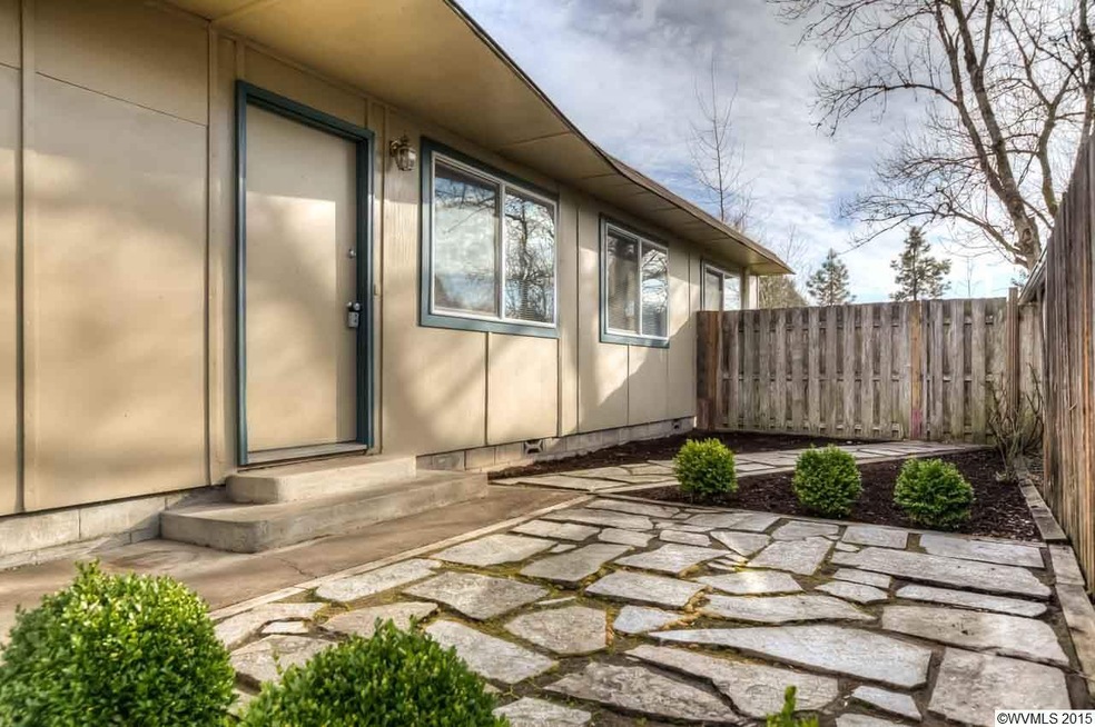 550 SE Mayberry Ave, Corvallis, OR 97333 - photo 1