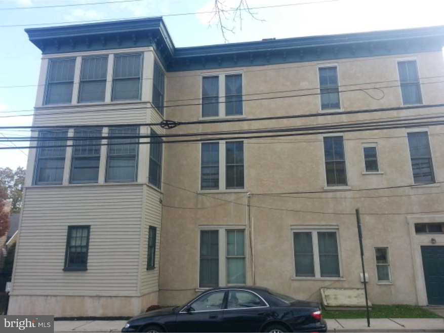 200 S Broad St, Kennett Square, PA 19348 - photo 1