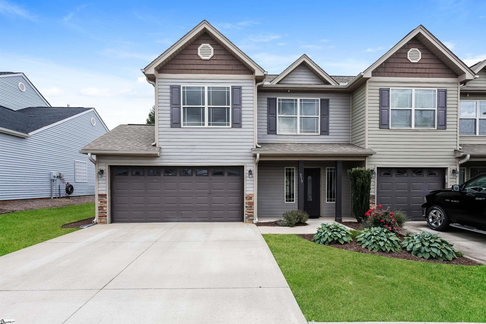 319 Aniken Cir, Boiling Springs, SC 29316 - photo 1