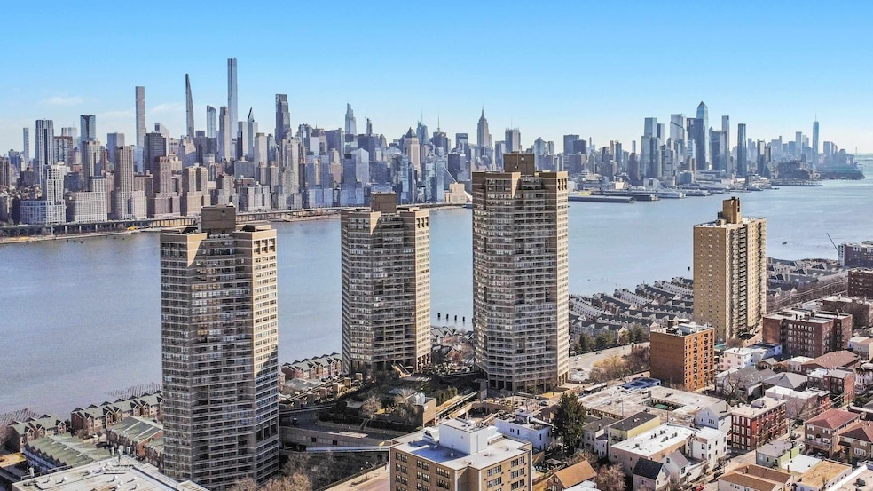 The Galaxy Towers unit 39F, Guttenberg, NJ 07093 - photo 1