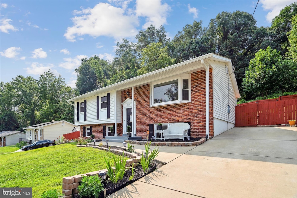 1726 Taylor Ave, Fort Washington, MD 20744 - photo 1