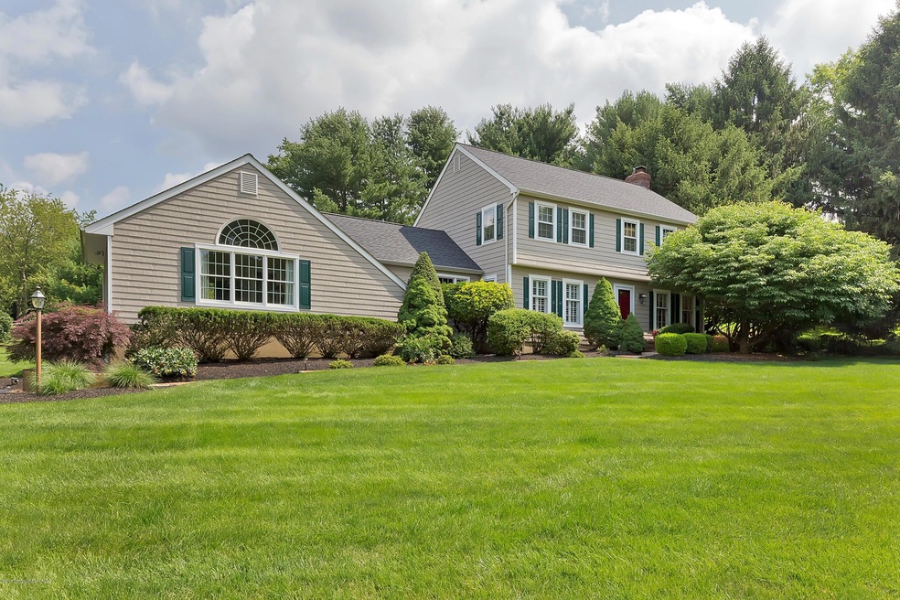 33 Dana Ln, Colts Neck, NJ 07722 - photo 1