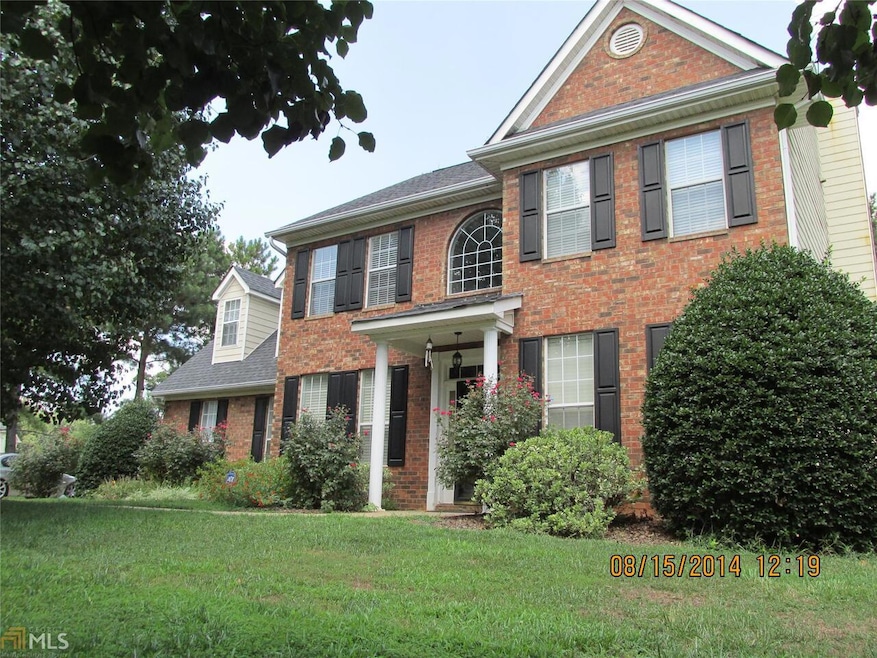 2190 Holly Run Dr unit 1, Jonesboro, GA 30236 - photo 1