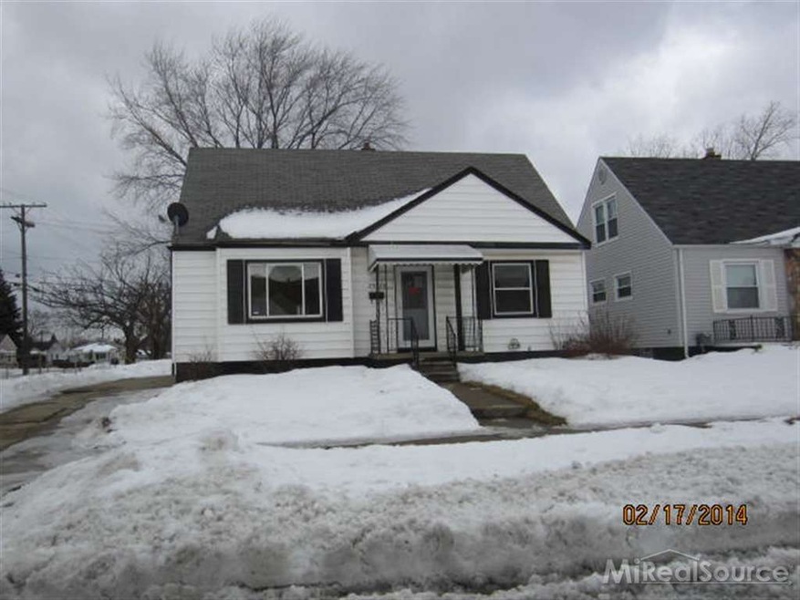 25575 Wiseman St, Roseville, MI 48066 - photo 1