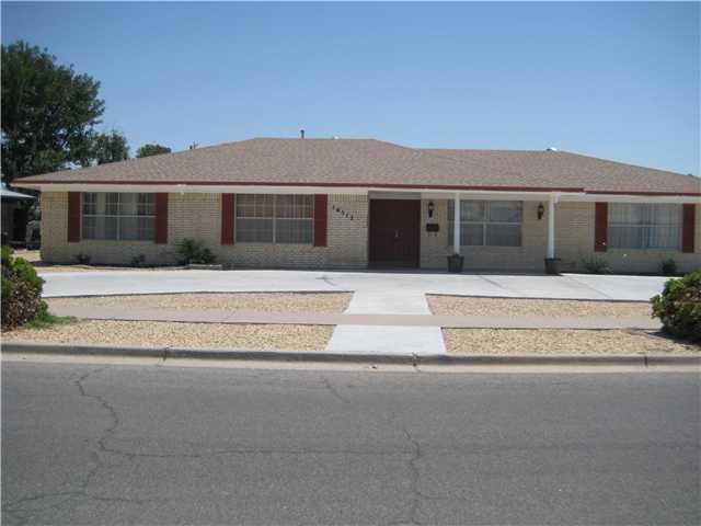 10512 Causeway Dr, El Paso, TX 79925 - photo 1