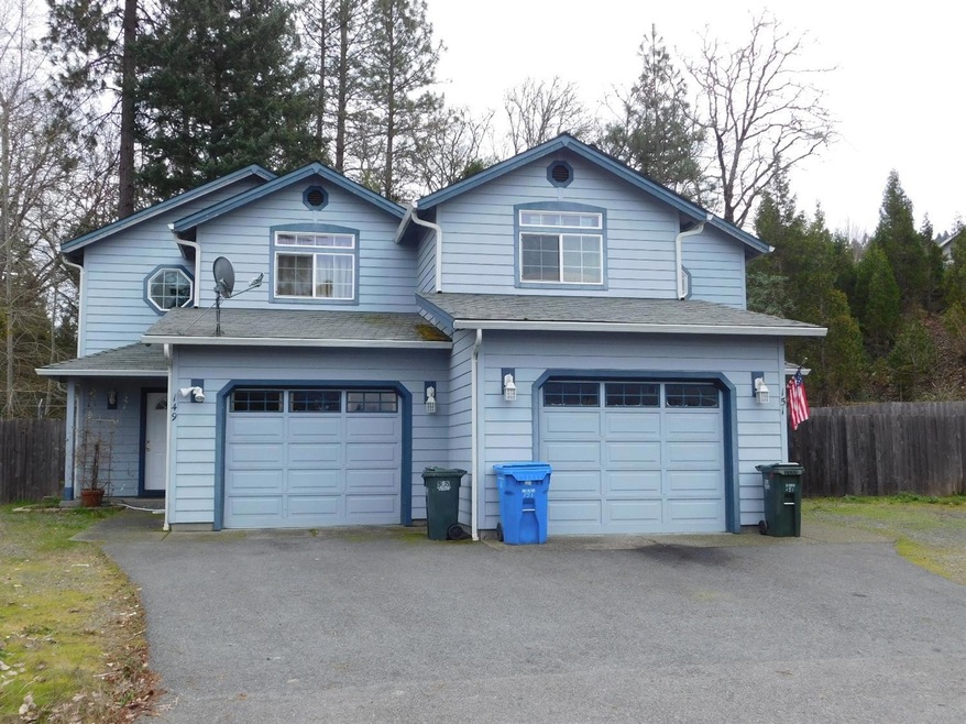 149 Kadee Ln, Grants Pass, OR 97527 - photo 1