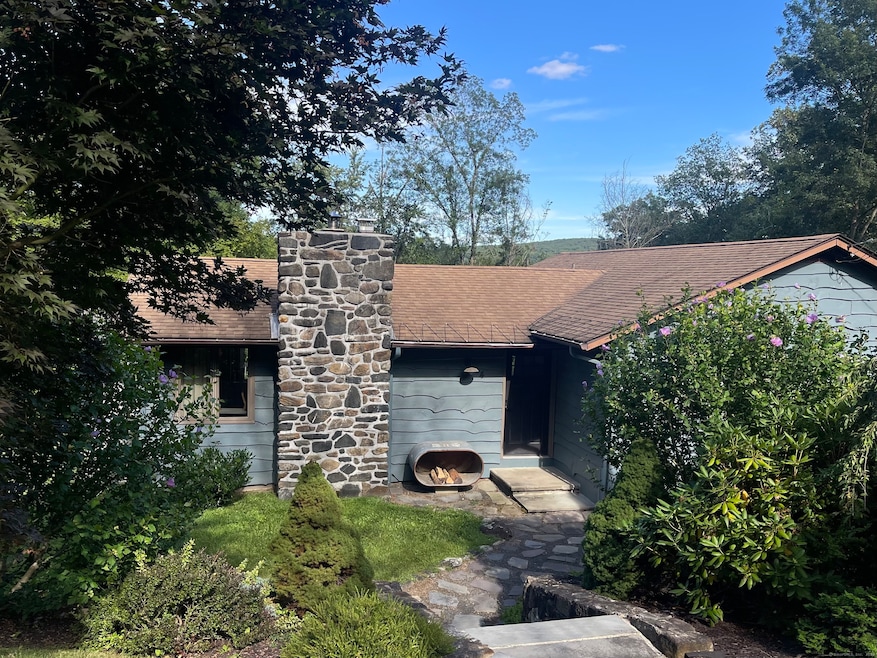 4 Mary Bee Ln, Sherman, CT 06784 - photo 1