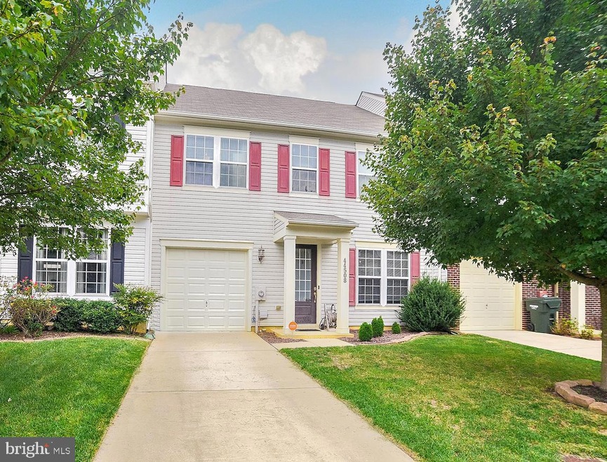 44508 Gray Wolf St, California, MD 20619 - photo 1