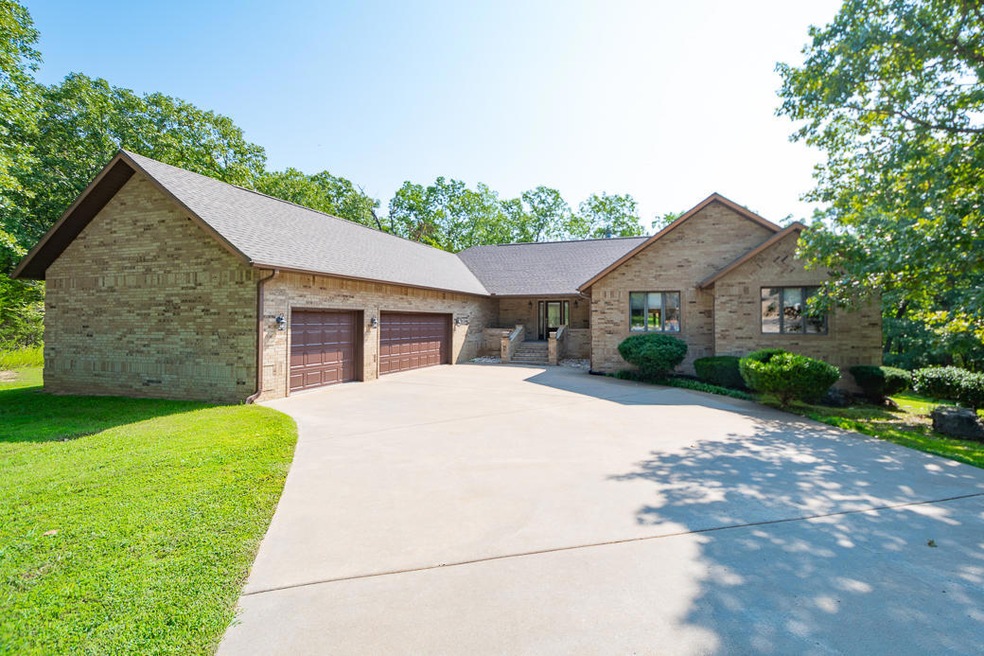 600 Edgewater Estates, Kimberling City, MO 65686 - photo 1