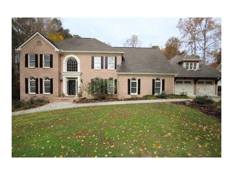 5279 Rocky Hill Dr SW, Lilburn, GA 30047 - photo 1