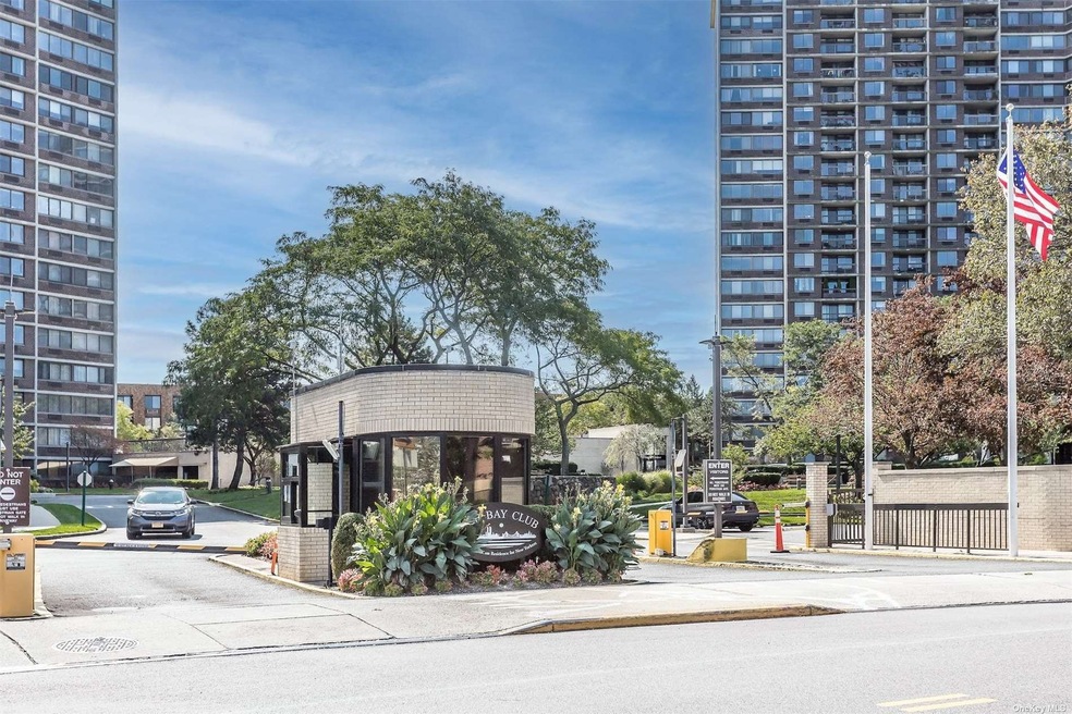 The Bay Club unit PHJ, Bayside, NY 11360 - photo 1