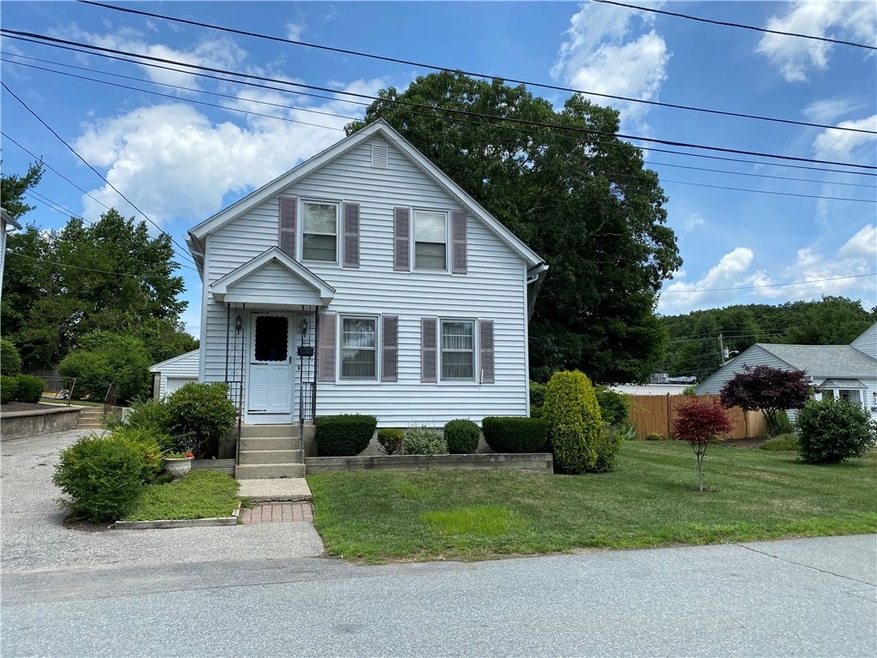5 Arnold Ave, Smithfield, RI 02917 - photo 1