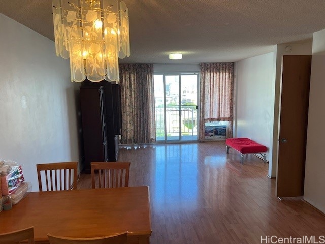 1073 Kinau St unit 1004, Honolulu, HI 96814 - photo 1