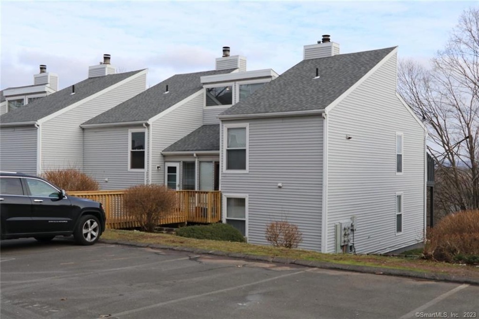 11 Glenview Dr unit 11, Cromwell, CT 06416 - photo 1