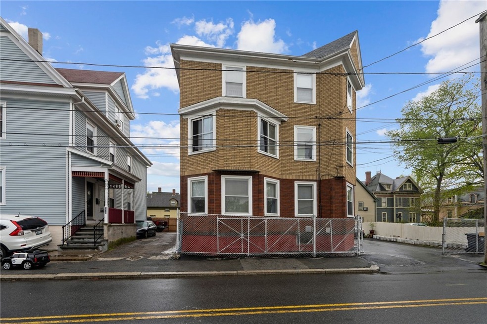 382 Blackstone St, Providence, RI 02907 - photo 1