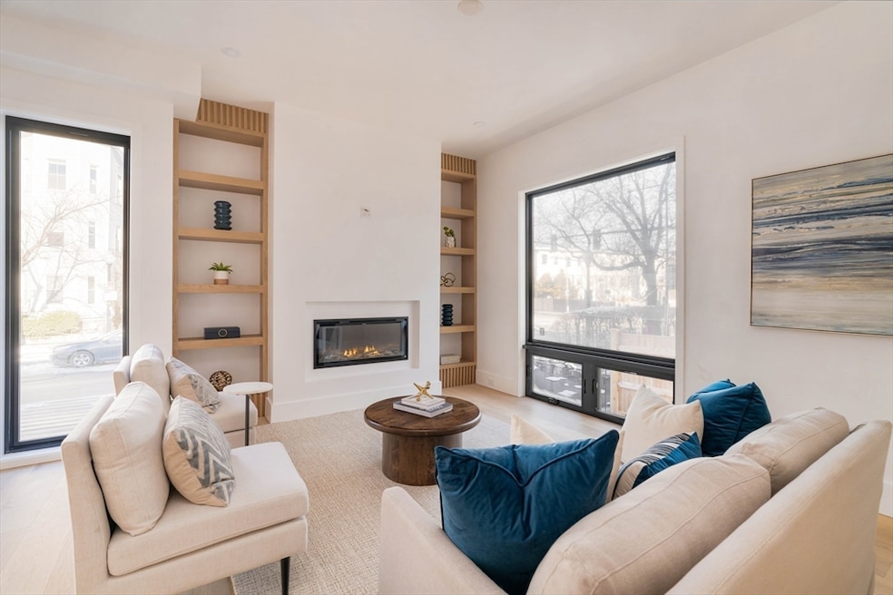 Sold $1,975,000 • Co-Listing Agent