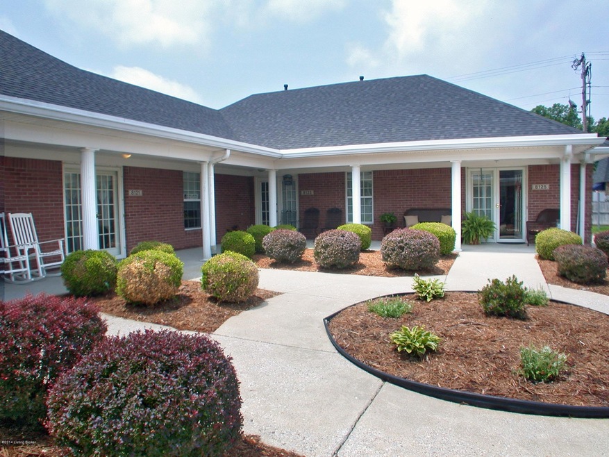 8121 Arthur Goins Blvd, Louisville, KY 40228 - photo 1