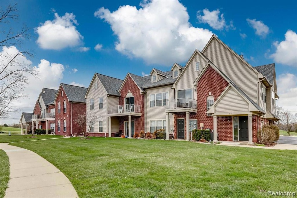 543 Addington Lane, Ann Arbor, MI-1.jpg-SMALL