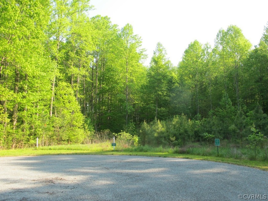 Private 6 acre lot at the end of a quiet cul-de-sa