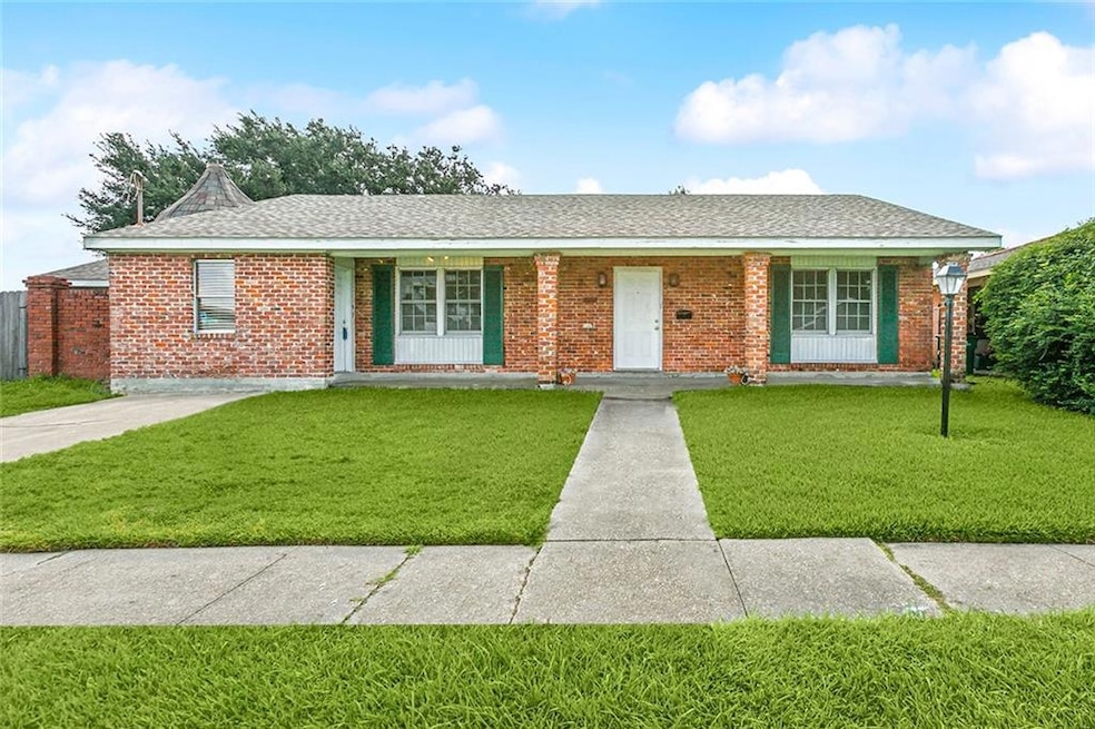 537 Beverly Garden Dr, Metairie, LA 70001 - photo 1