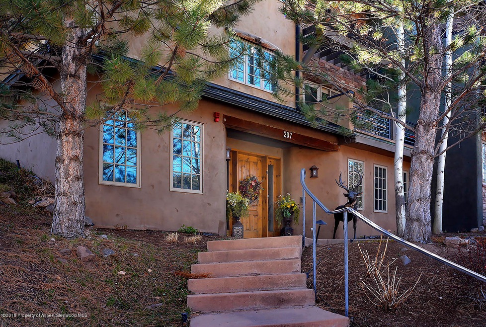 207 WildSpring_01 exterior