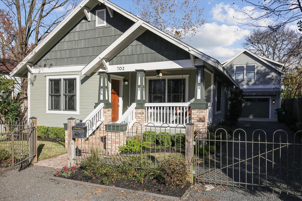 702 Walton St, Houston, TX 77009 - photo 1