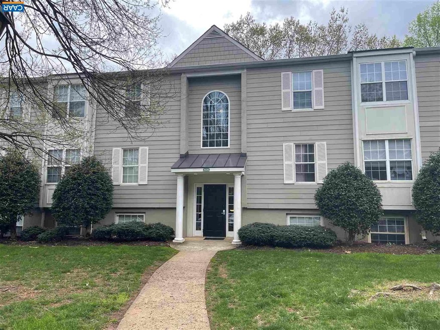 1506 Villa Terrace unit C, Charlottesville, VA 22903 - photo 1