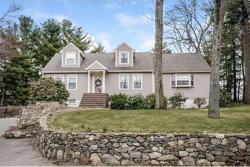 31 Locust St, Burlington, MA 01803 - photo 1