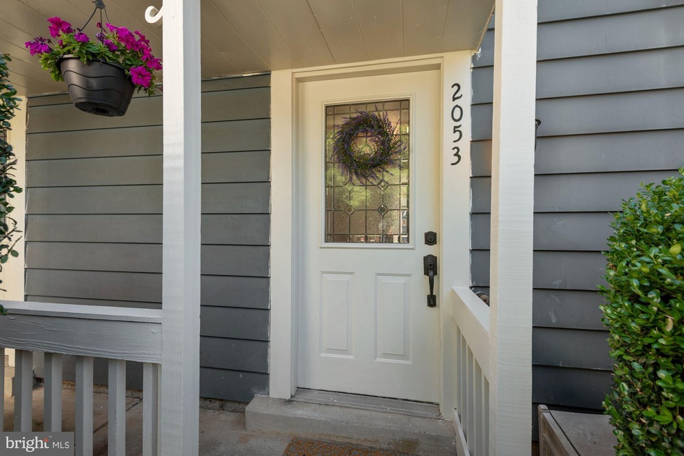 2053 Whisperwood Glen Ln, Reston, VA 20191 - photo 1