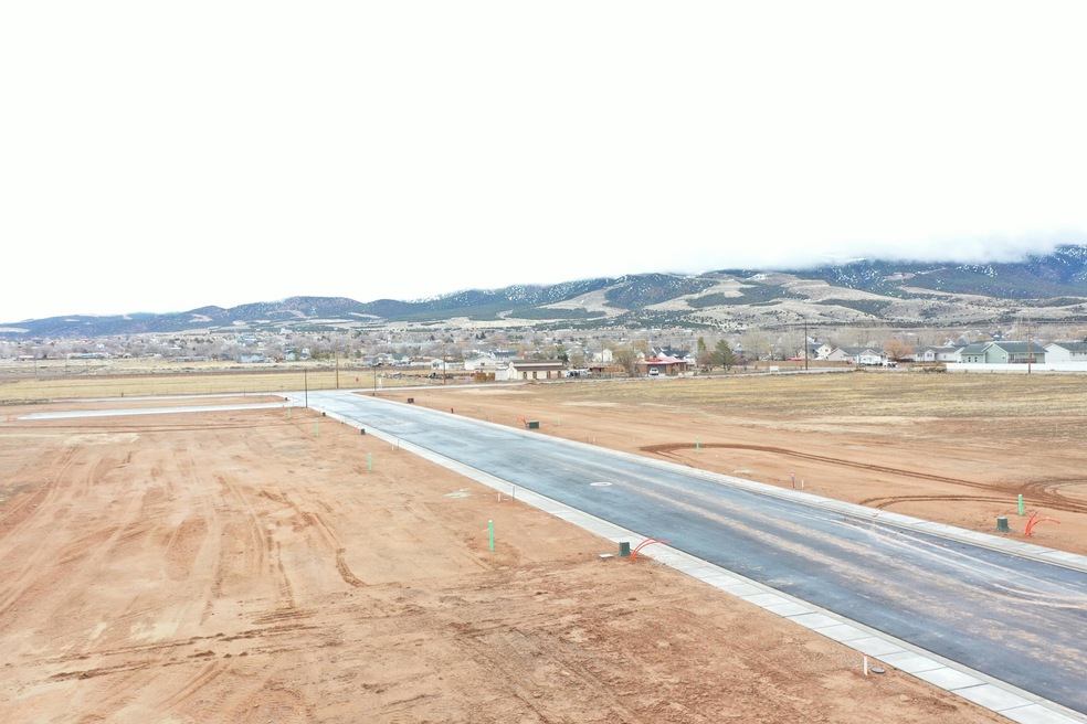 0 Lot 53 Phase 2 unit 110508, Enoch, UT 84721 - photo 1