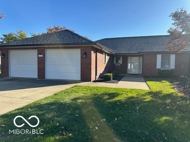 6055 S Stratton Ct, Columbus, IN 47203 - photo 1