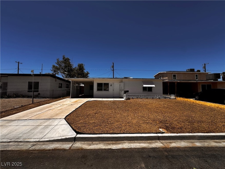 421 Harvard St, Las Vegas, NV 89107 - photo 1