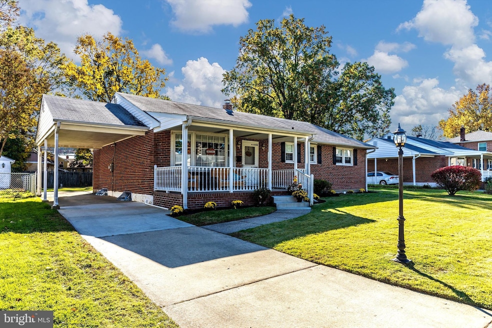 932 Kelly Ave, Woodlyn, PA 19094 - photo 1