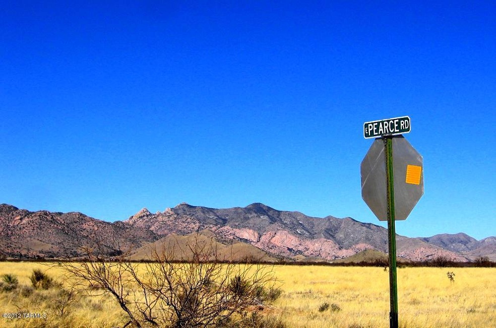 Pearce & Willcox Intersection