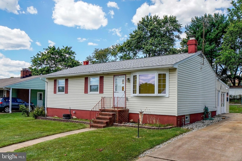 606 Cromwell St, Brooklyn, MD 21225 - photo 1