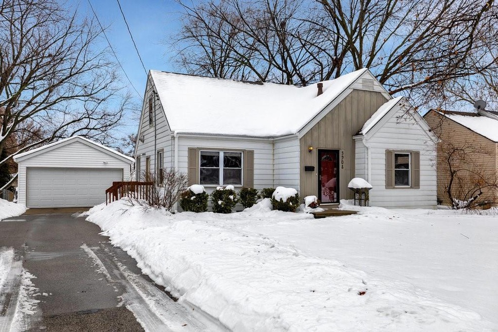 5908 College Ave, Des Moines, IA 50322 - photo 1